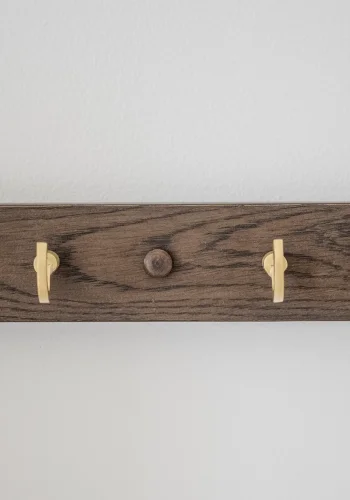 ROWICO Inverness knagerkke, m. 6 knager - guld metal og brun eg (B:65)