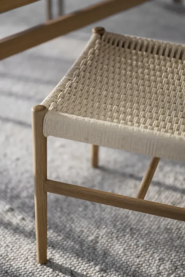 ROWICO Harlan spisestuestol - lys beige papirsnor og naturlig eik