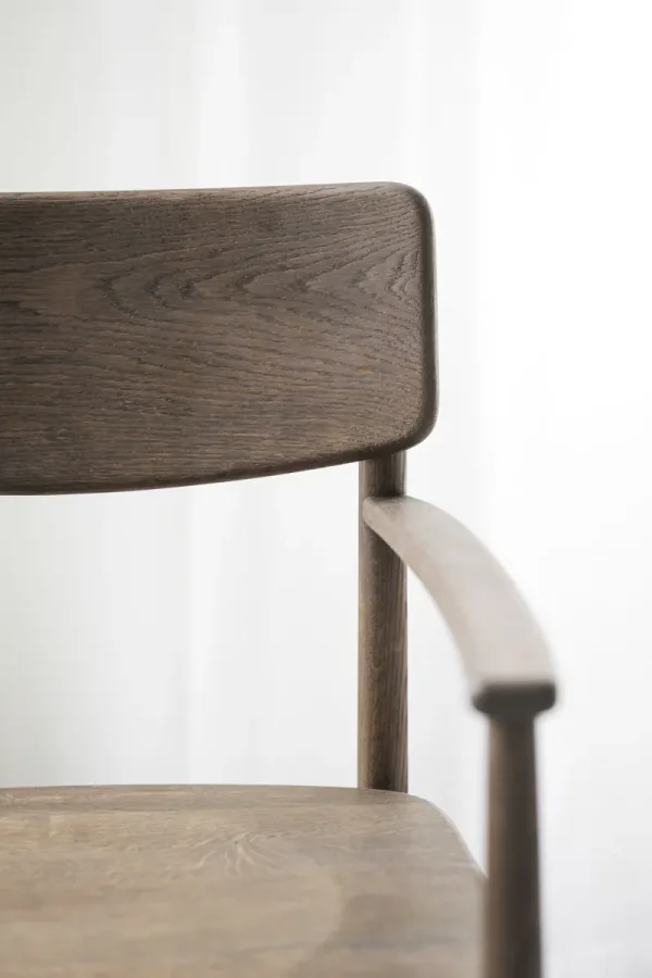 ROWICO Maidstone spisebordstol, m. armlen - brun eik