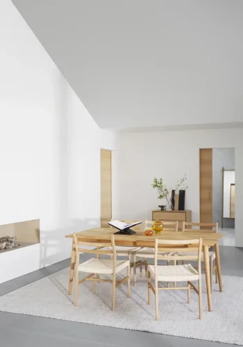 ROWICO Harlan spisestuestol - lys beige papirsnor og naturlig eik