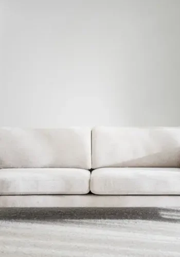 ROWICO Braden 3 pers. sofa - lys beige stoff og naturlig eik