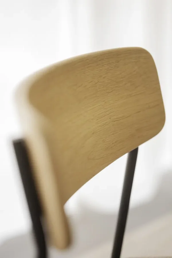 ROWICO Maymont spisestuestol, stablebar - mrk beige stoff, naturlig eik og svart metall