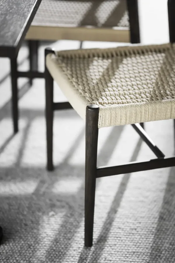 ROWICO Harlan spisestuestol - lys beige papirsnor og brun eik