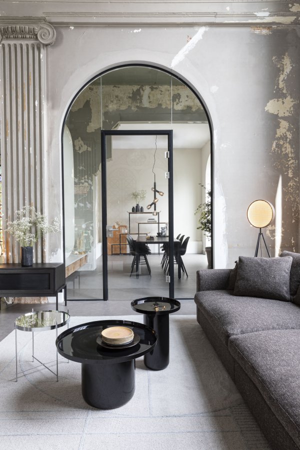 ZUIVER Shiny Bomb sidebord, rundt - svart aluminium (40)