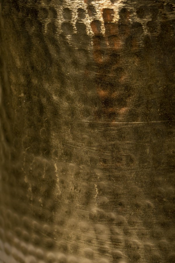 DUTCHBONE Cave Beistelltisch, rund – Messingeisen und grünes Glas (35)