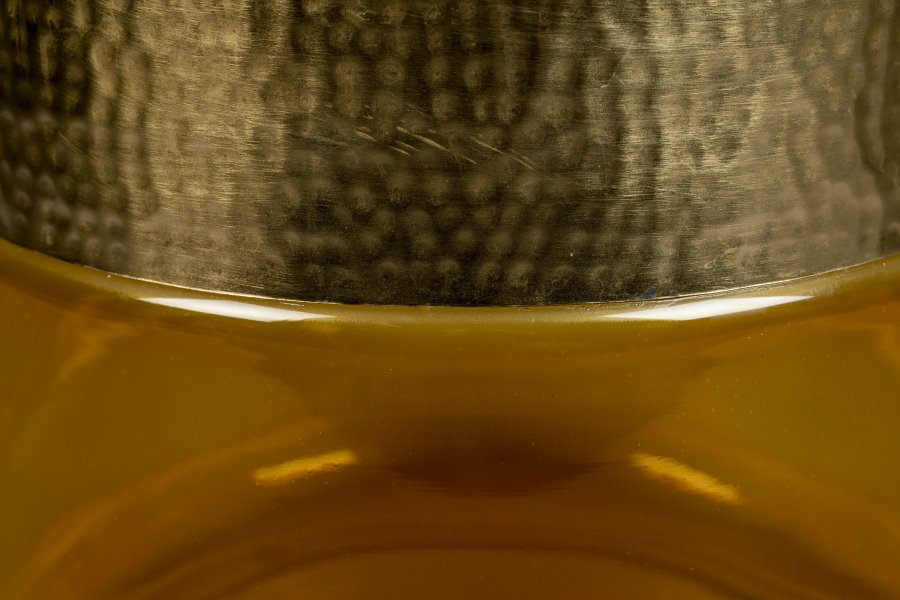 DUTCHBONE Cave sidebord, rundt - messingjern og ravfarget glass (35)