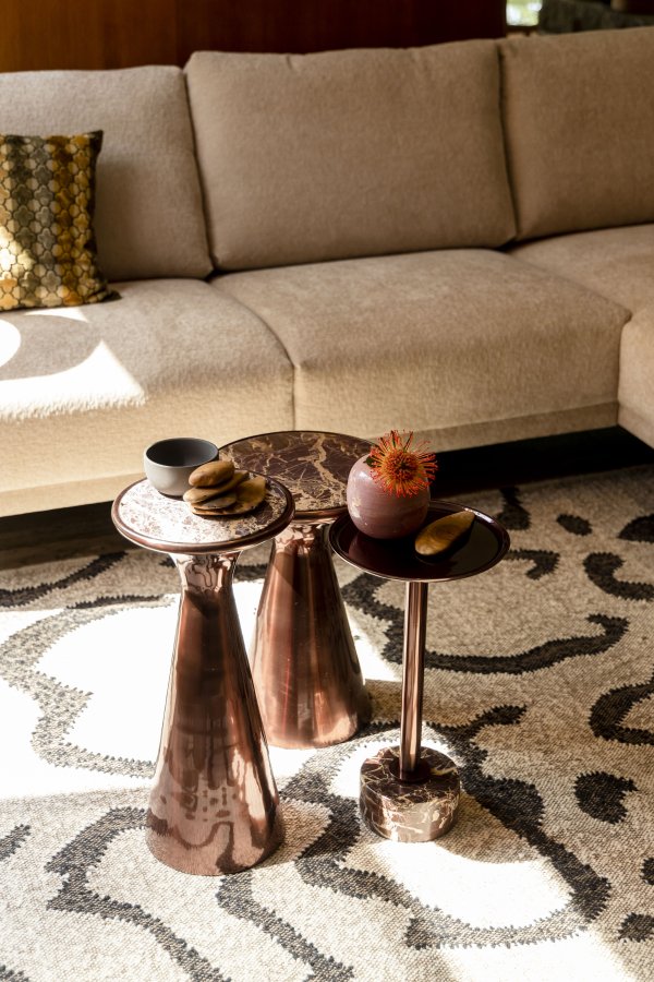 DUTCHBONE Bag sidebord, rundt - brun marmor og brun aluminium (25)