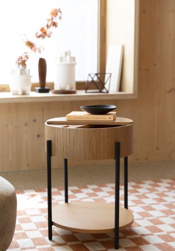 ZUIVER Slides sidebord, m. 1 rom og 1 hylle - naturlig eikefiner og svart metall (45)