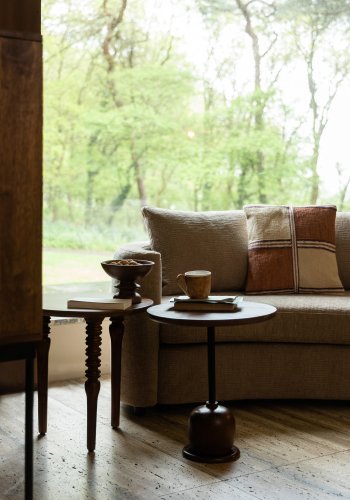 DUTCHBONE Cove Beistelltisch, rund – braunes Mangoholz (50)