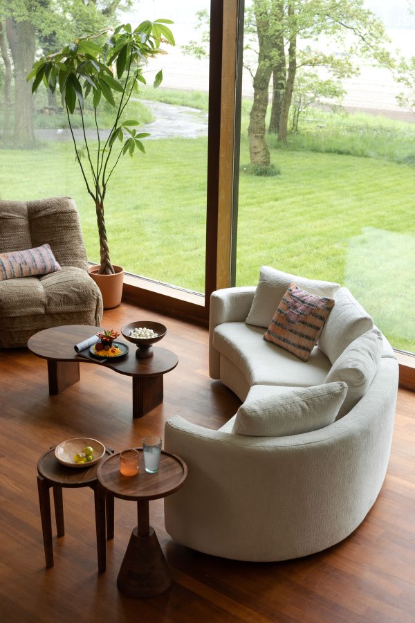 DUTCHBONE Tilon salongbord - valnttfarget mangotre (110x60)