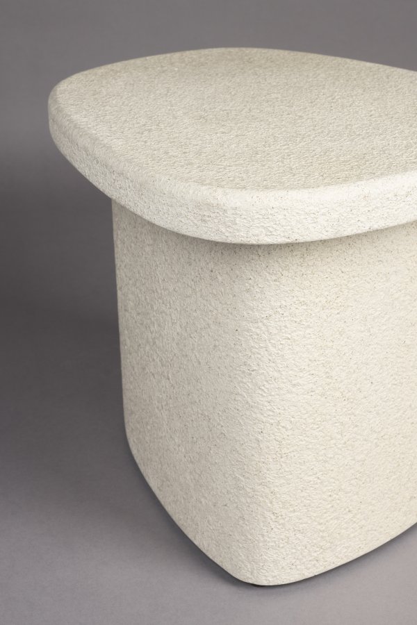 DUTCHBONE Veda sidebord, hy - beige resirkulert marmor (56x45)