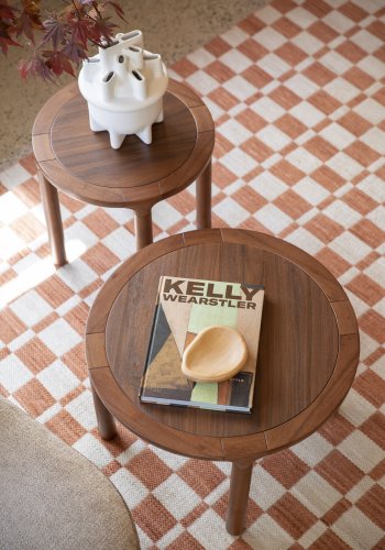 ZUIVER Storm sidebord, rundt - valnttfarget eikefiner og asketre (45)