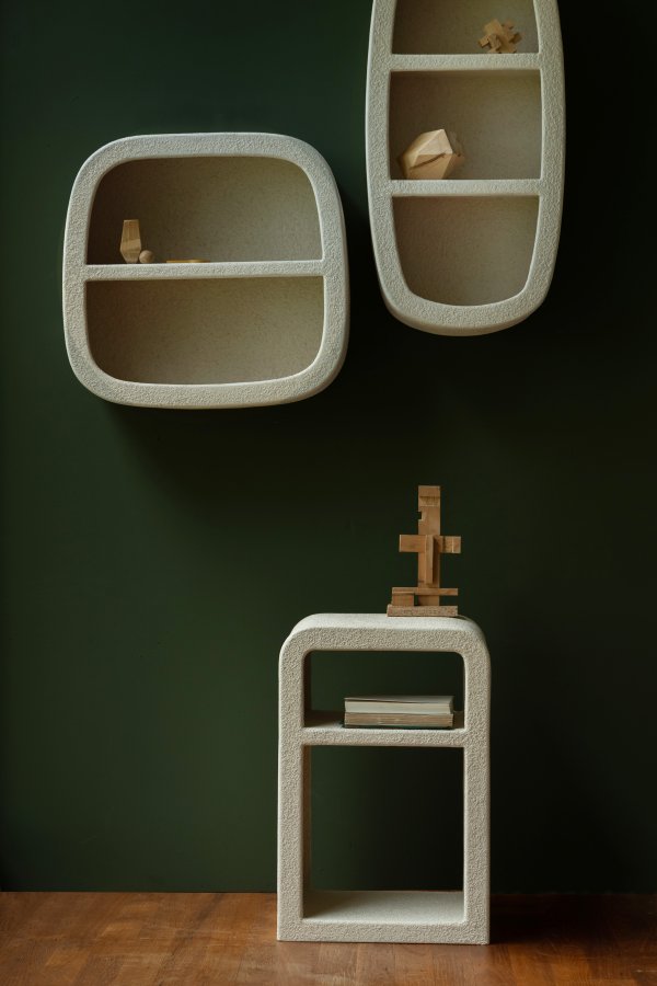 DUTCHBONE Veda nattbord, m. 1 hylle - beige resirkulert marmor (60x40)