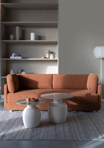 WHITE LABEL LIVING Karula sidebord, Lavt, rundt - beige keramikk/jern (50)