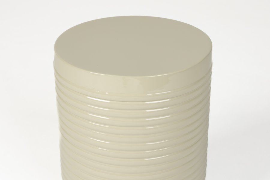 WHITE LABEL LIVING Sven S sidebord, rundt - elfenbensfarget jern (25)