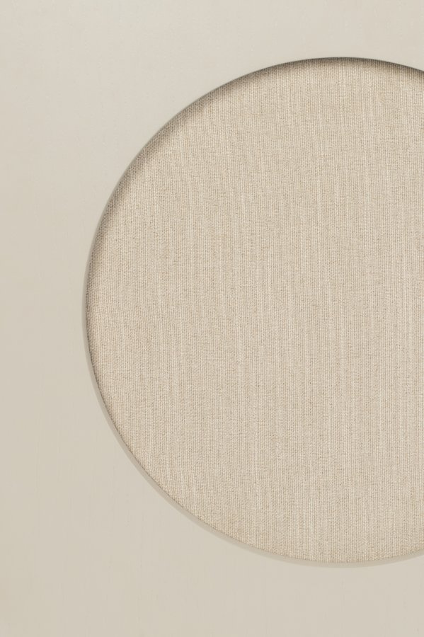 ZUIVER Twin nattbord, med 1 dr og 1 hylle - grtt stoff/akasietre (40x44)