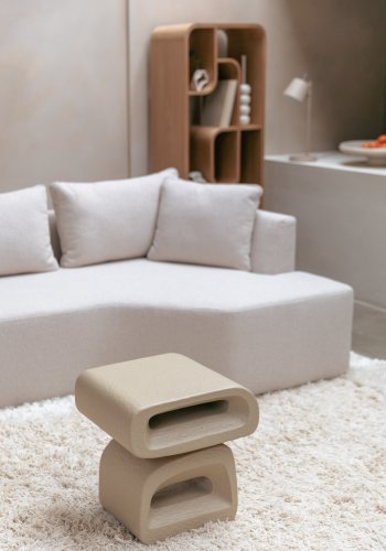 ZUIVER Eddy sidebord, rektangulrt - beige harpiks (43x35)