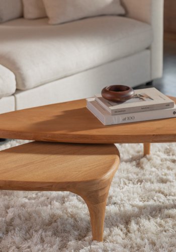 ZUIVER Isla salongbord - naturlig eikefiner (sett med 2)