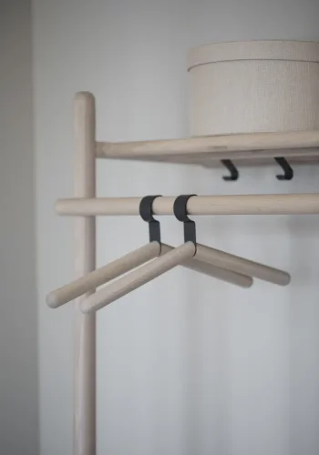 ROWICO Milford tjbjle - hvidpigmenteret eg og sort metal