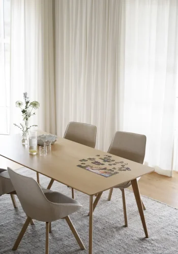 ROWICO Alison spisebordsstol, drejelig - lys beige stof og natur egetr