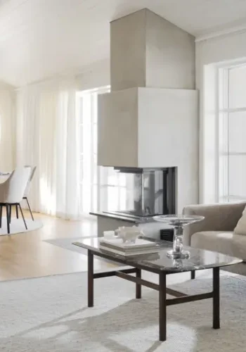 ROWICO Braden 3 pers. sofa - lys beige stoff og brun eik