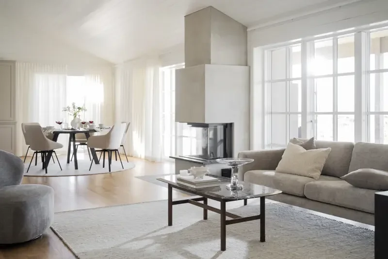 ROWICO Braden 3 pers. sofa - lys beige stoff og brun eik