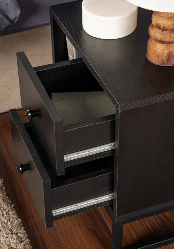 NORDVRK Glimmer nattbord, m. 1 rom og 2 skuffer - svart tremelamin og svart metall (45,2x29,5)