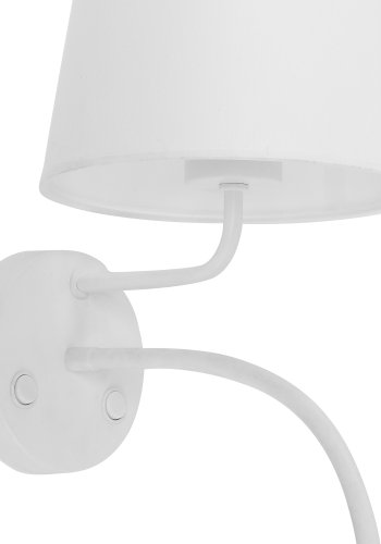 TK Maja vegglampe - hvitt stoff og hvitt metall