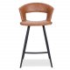 HOUSE OF SANDER Tora barstol, med ryggsttte og fotsttte - konjakkfarget kunstskinn og svart metall