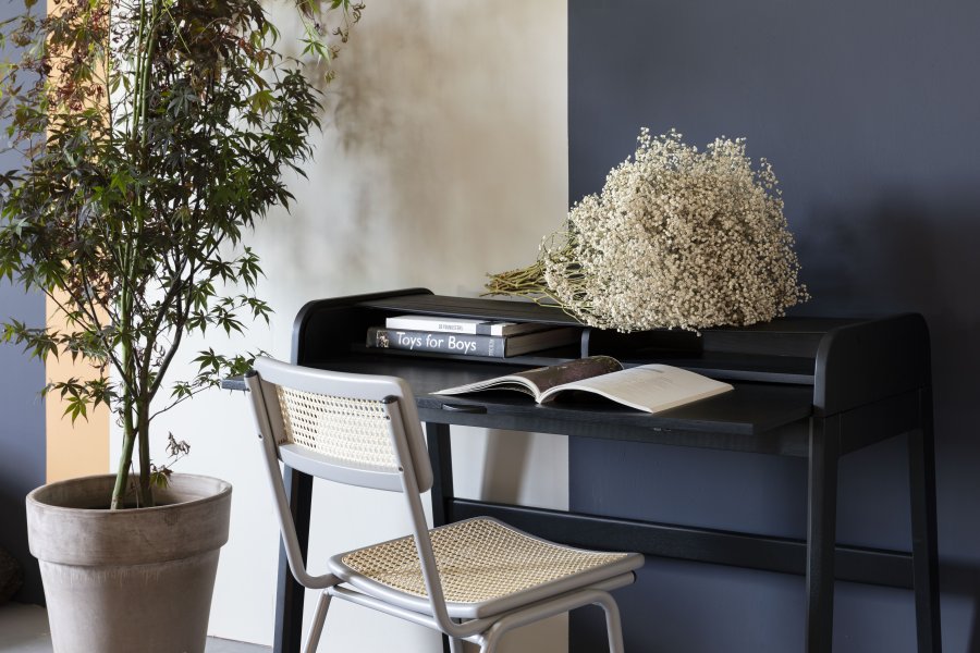 ZUIVER Barbier skrivebord, m. 1 borddr og 2 rom - svart eikefiner og gummitre (110x61)