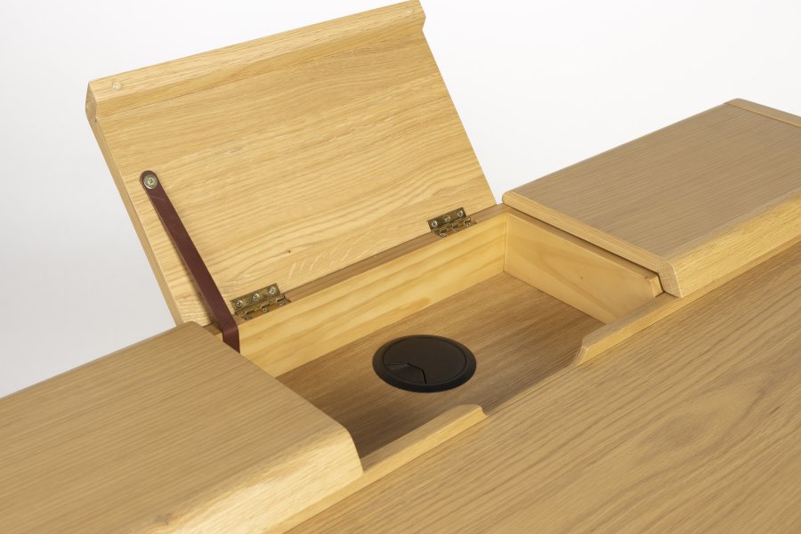 ZUIVER Kaat skrivebord, m. 2 skuffer - naturlig eikefiner og asketre (120x70)