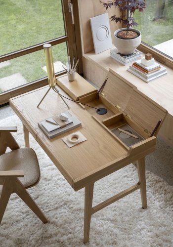 ZUIVER Kaat skrivebord, m. 2 skuffer - naturlig eikefiner og asketre (120x70)