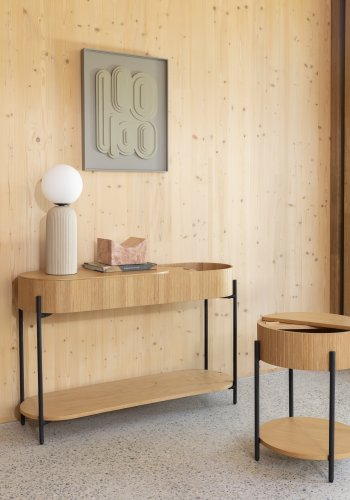 ZUIVER Slides konsollbord, med skyvepanel og 1 hylle - naturlig eikefiner og svart metall (120x36)