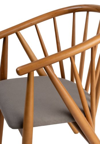 NORDVÄRK Doris spisebordstol, m. armlener - grtt og eikefarget tre