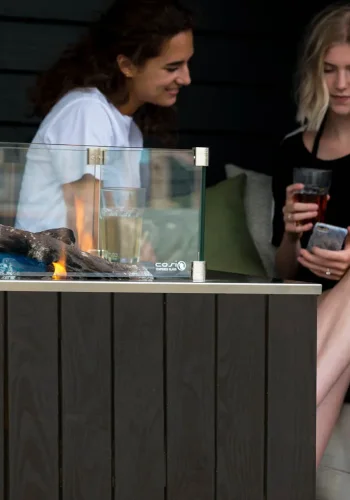 COSI FIRES Cosicube 70 Feuertisch, quadratisch – Edelstahl und schwarzes Holz (70x70)