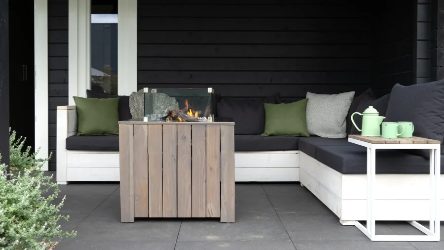 COSI FIRES Cosicube 70 Feuertisch, quadratisch - Edelstahl und graues Holz (70x70)