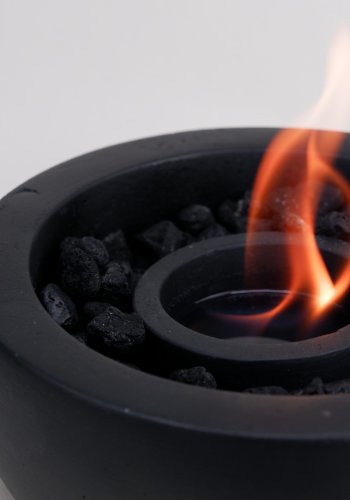 NORDVRK T? erra - Svarta dekorativa betongtillbehr, svart