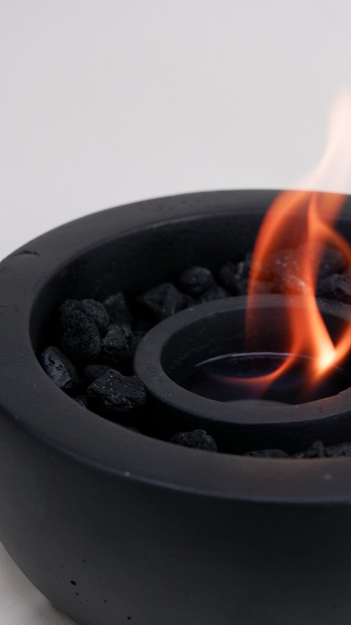 NORDVRK T? erra - Svarta dekorativa betongtillbehr, svart