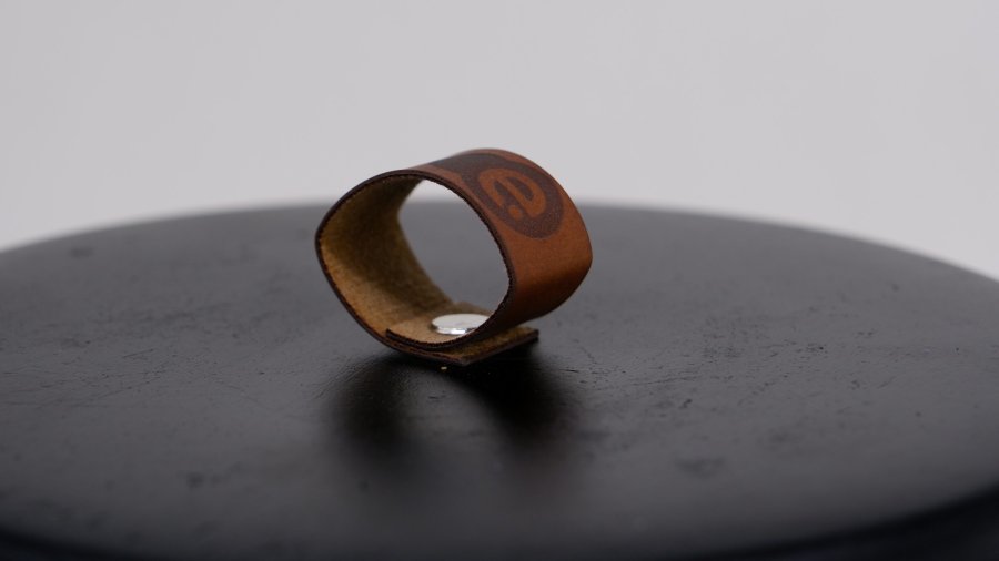 NORDVRK T? erra - Svarta dekorativa betongtillbehr, svart