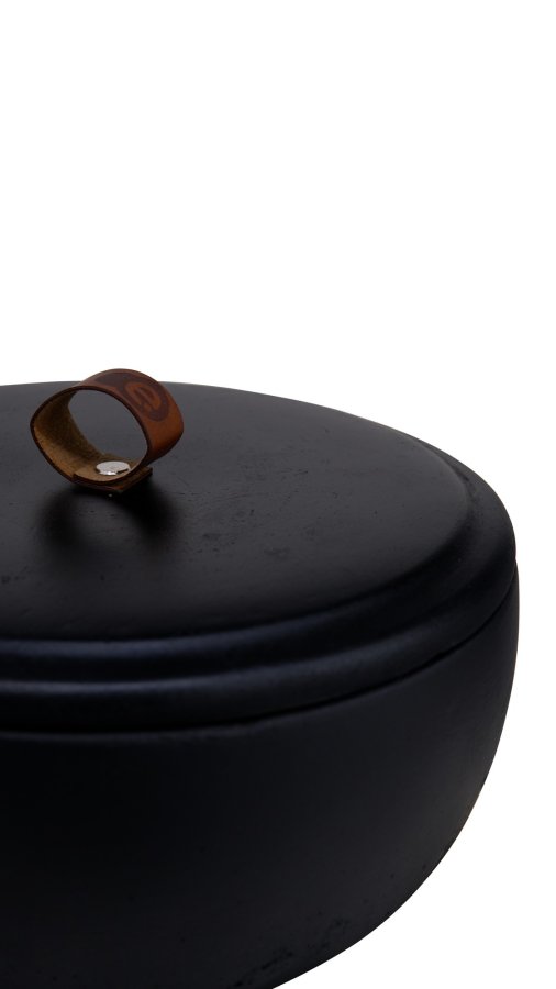 NORDVRK T? erra - Svarta dekorativa betongtillbehr, svart