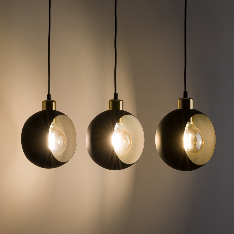 TK Cyklop loftlampe, m. 3 skrme - guld og sort stl