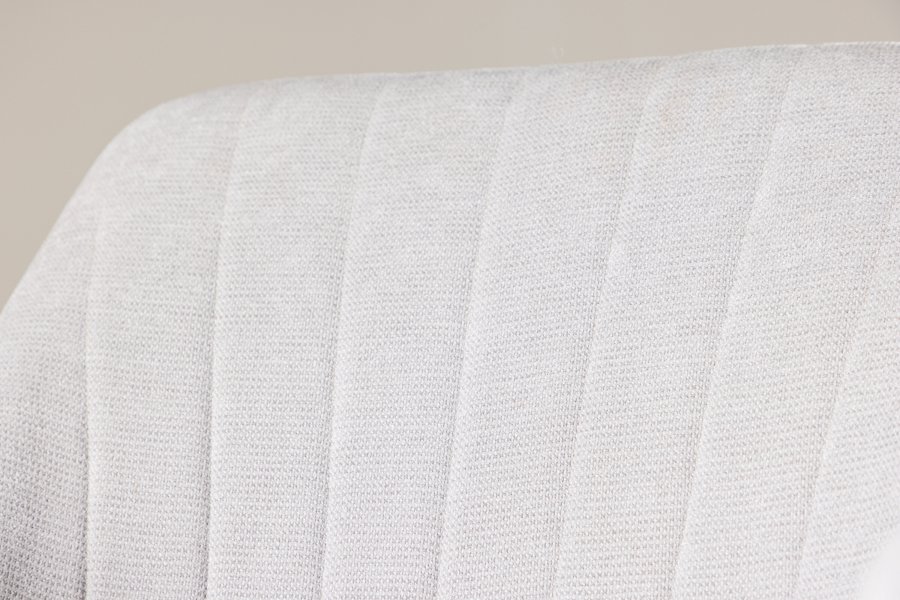 VENTURE DESIGN Comfort spisebordsstol, m. armln - lysegr polyester og trfarvet stl