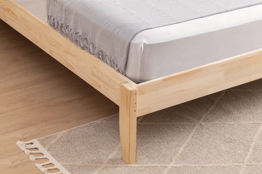 NORDVRK Izabelya v2 sengeramme, med hodegavl og lamellbunn - naturlig gran og tre (140x200)