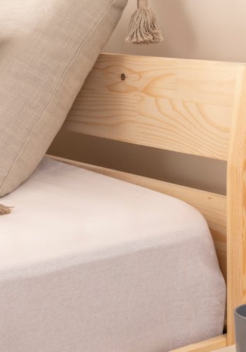 NORDVRK Venus v2 sengeramme, med hodegavl og ribbebunn - naturlig gran og furu (140x200)