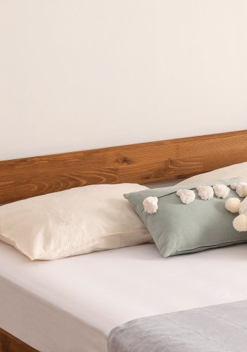 NORDVRK Venus 180 sengestamme, med hodegavl og ribbebunn - valnttfarget gran/furu (180x200)