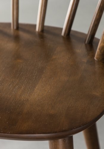 VENTURE DESIGN Bobby Esszimmerstuhl, mit Armlehnen – Kautschukholz in Mokka