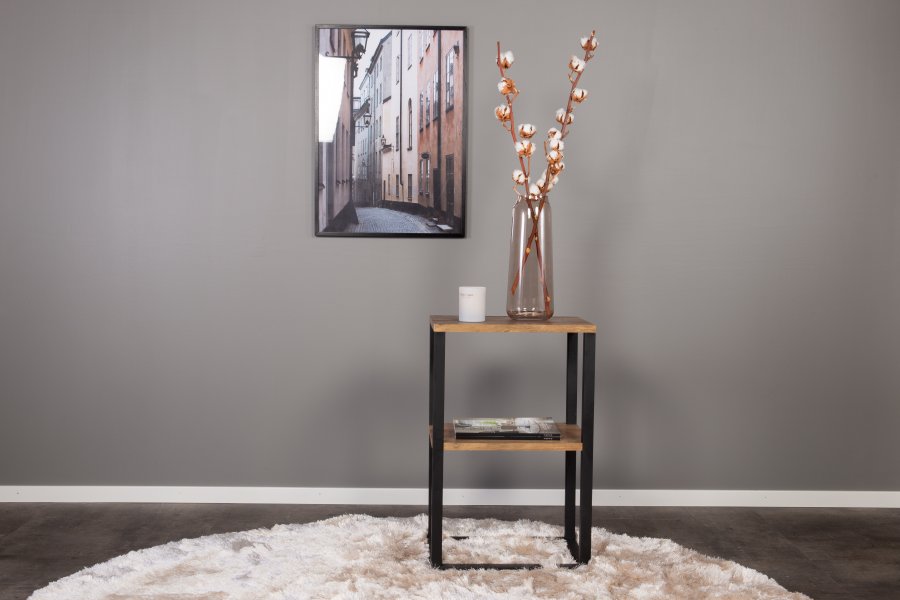 VENTURE DESIGN Rise sidebord, m. 1 hylle - teakfarget papirlaminat og sort stl (45x30)