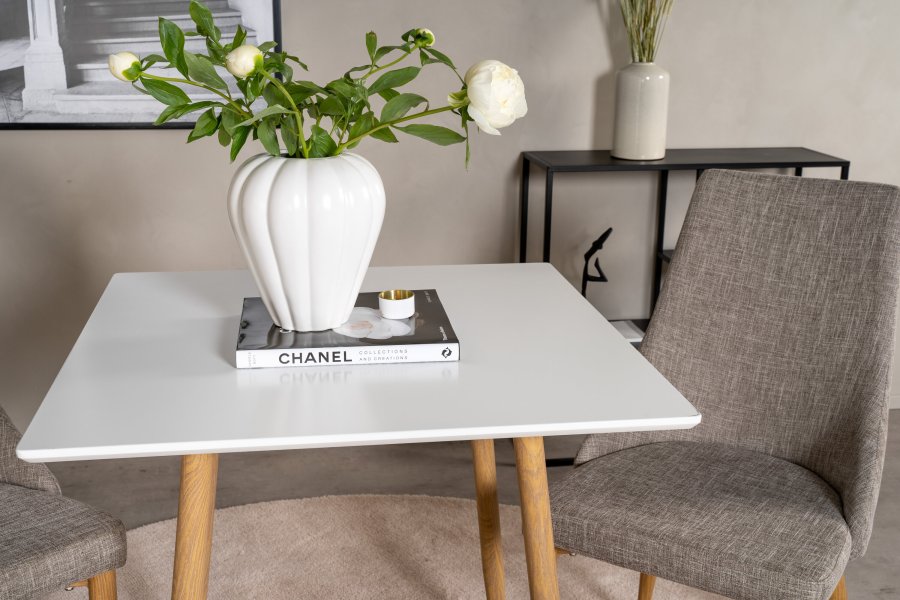 VENTURE DESIGN Polar spisebord, firkantet - hvit MDF og stl i eikelook (75x75)