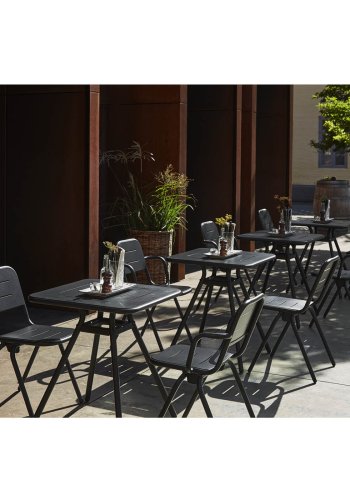 WOUD Ray kafbord - svart aluminium, firkantet (65x65)