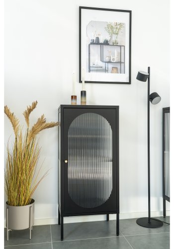 HOUSE NORDIC Adelaide vitrineskap, m. 1 riflet glassdr - sort stl